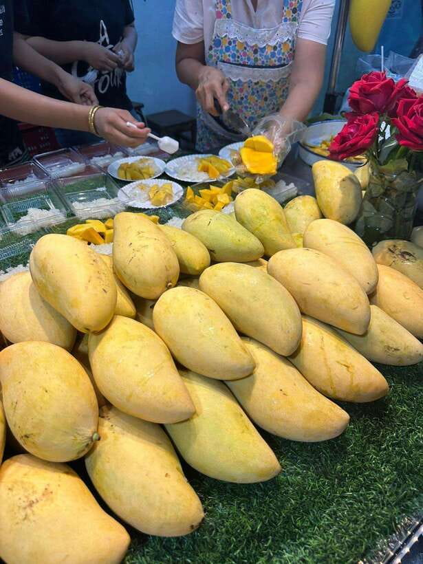 Bangkok Authentic Tasting Thai-Chinatown Walking Food Tour - Comfort and Logistics: Bring the Right Stuff, Avoid the Wrong Stuff
