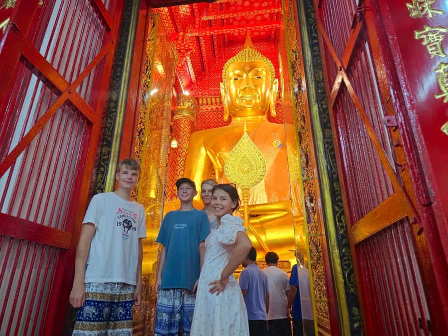 Bangkok: Ayutthaya Day Trip by Private Car with Boat Tour - Key things that make this day trip work