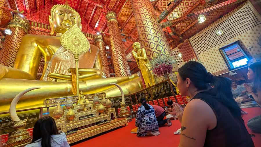 Bangkok: Ayutthaya Day Trip by Private Car with Boat Tour - Rain plans: Thailand can change fast