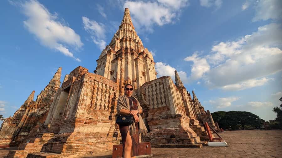 Bangkok: Ayutthaya Day Trip by Private Car with Boat Tour - Entrance fees, cash, and temple etiquette (don’t let this slow you down)