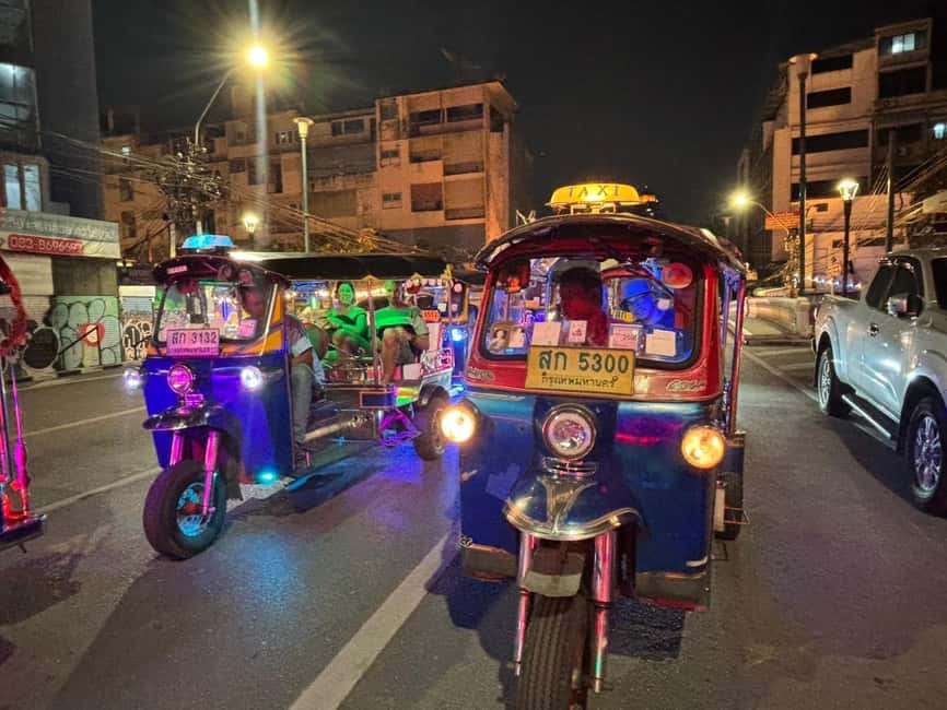 Bangkok: Bangkok's Magic Nighttime Tuk Tuk Adventure - The Giant Swing Area (Wat Suthat Side): Landmark Lights at Night