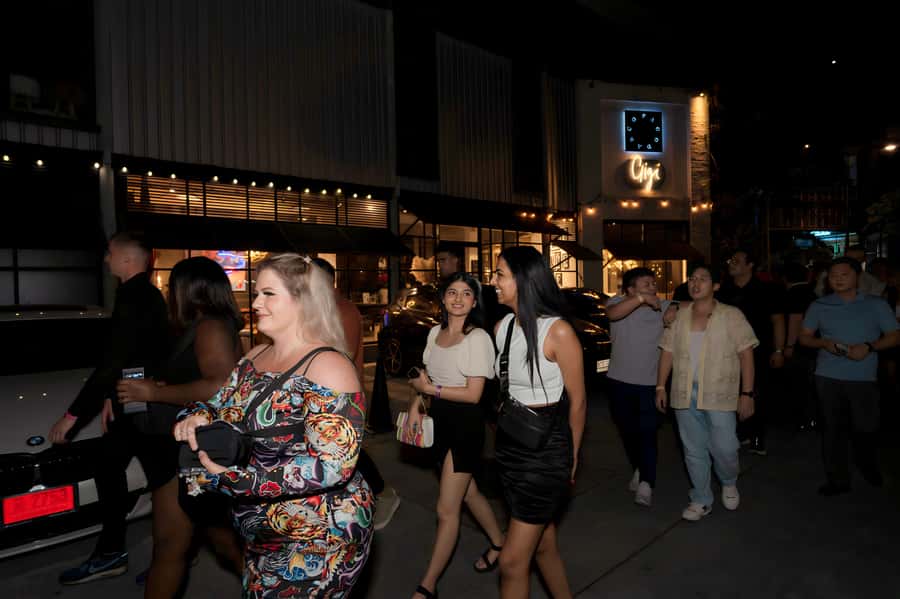 Bangkok: Bar and Club Crawl - Private Transportation: The Hidden Value You Feel Immediately