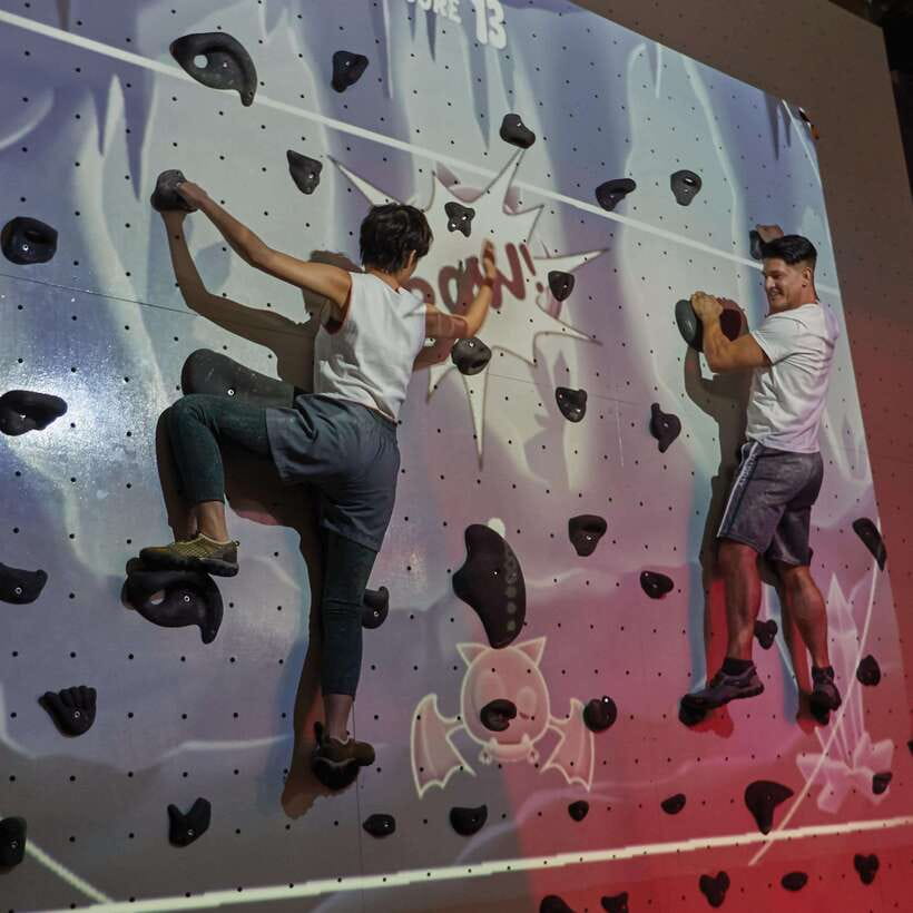 Bangkok: BEAT Active Indoor Sport Experience Ticket - Sports to Expect: Cardio, Strength, Obstacles, and Friendly Competition