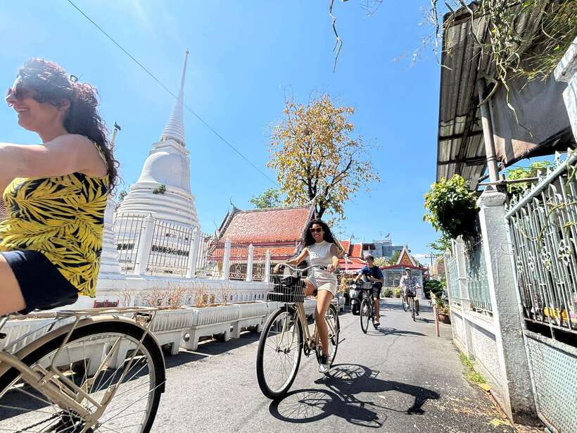 Bangkok: Bicycle Experiences and Longtail Boat Canal Cruise - Key highlights worth showing up for