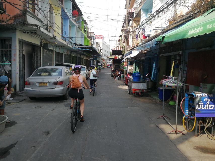 Bangkok: Bike and Canal Boat Tour with Lunch - Safety and bikes: what you’re signing up for on this more-active tour