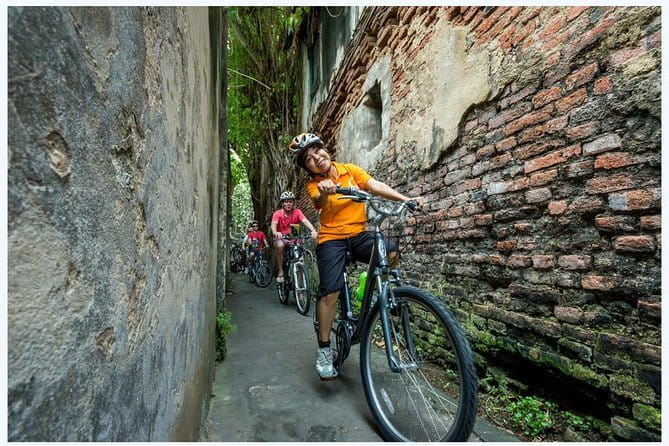 Bangkok: Bike and Longtail Boat Tour with Lunch - Lunch and the floating market stop: what you’re really paying for