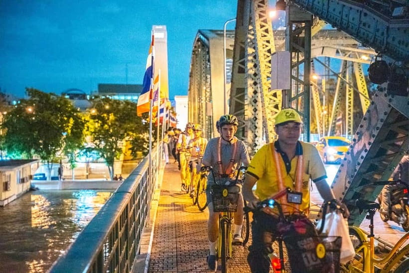 Bangkok by Night Cycling Tour with Street-food Meal - Key highlights you’ll care about