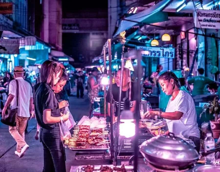 Bangkok By Night: The Ultimate Experience - Hotel-to-Night Plan: Private A/C Transport That Saves Your Energy