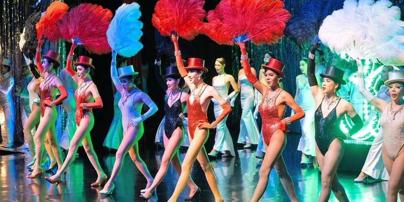 Bangkok: Calypso Cabaret Show with Thai Set Dinner - Asiatique Riverfront logistics: where to enter and when to show up