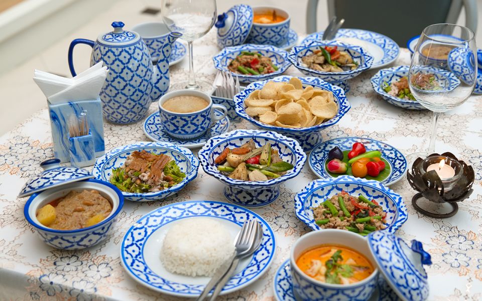 Bangkok: Calypso with Thai Classical Dance - Timing and how the dance matches your meal