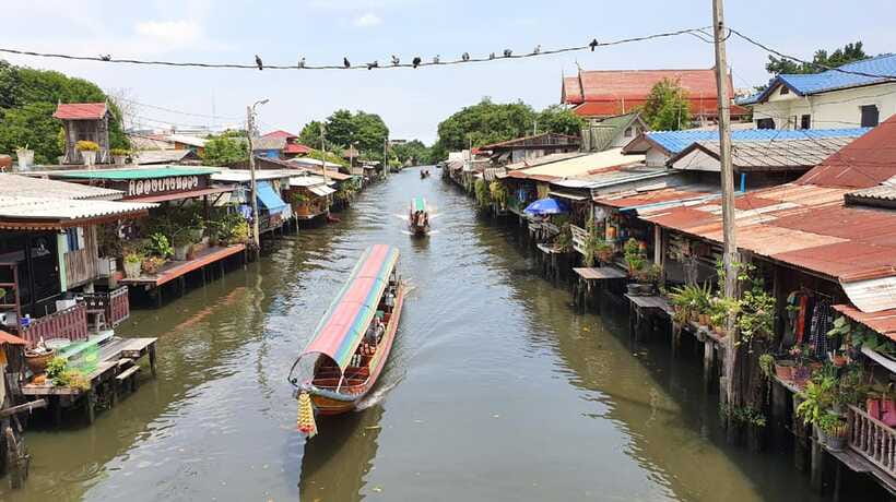 Bangkok: Canal Longtail Boat Sightseeing Cruise - Khlong Bang Luang Artist House: A Slower Stop in Wooden-House Bangkok