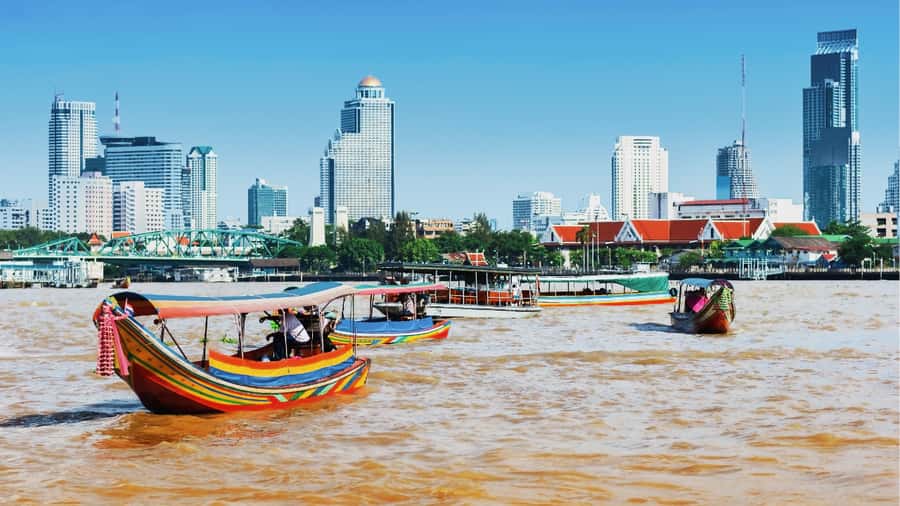 Bangkok: Canal Longtail Boat Sightseeing Cruise - Longtail Boat Cruising on Chao Phraya: The View That Changes Everything