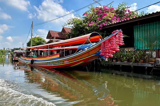 Bangkok Canal Shared Cruise by Longtail Boat - Café Amazon meeting and the walk to Rajinee Pier