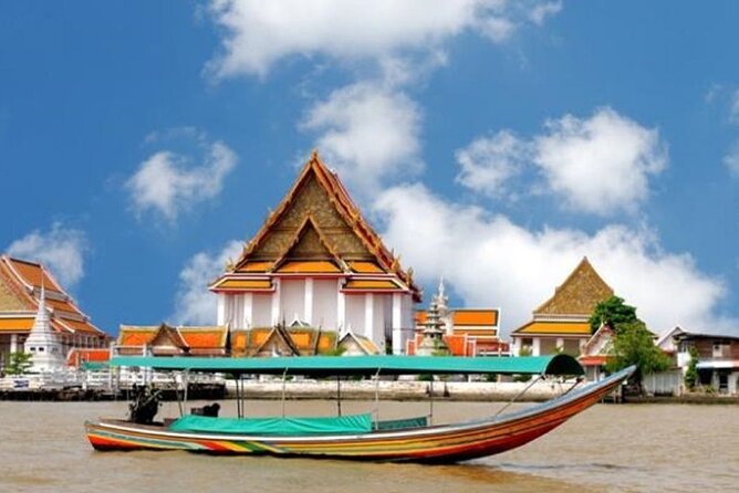 Bangkok Canal Tour by Teak Boat - Wat Arun from the riverbank: what to look for