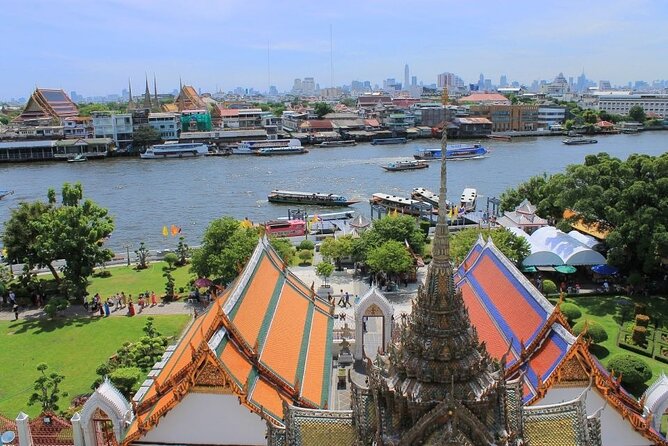 Bangkok Canal Tour by Teak Boat - Taling Chan floating market area: how it fits into the ride
