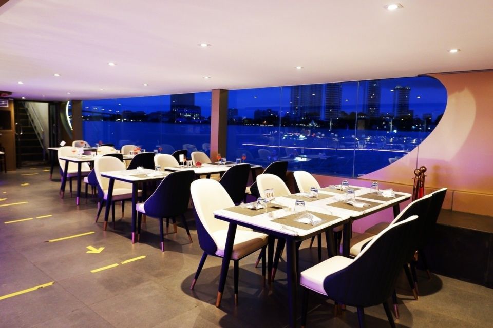 Bangkok: Chao Phraya Buffet Dinner Viva Alangka Cruise - Sunset vs Night Cruise: When the Views Feel Most Worth It