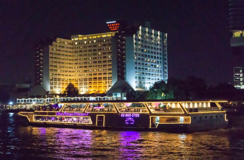 Bangkok: Chao Phraya Princess Dinner Cruise Ticket - King Taksin the Great Bridge: where the evening starts feeling cinematic