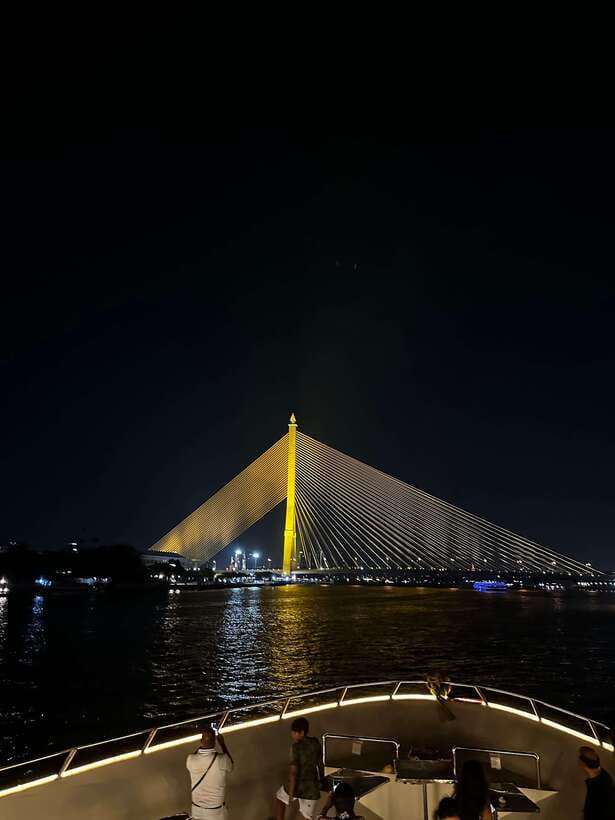 Bangkok: Chao Phraya River Cruise with Indian Buffet Dinner - A Chao Phraya dinner cruise feels like a different kind of Bangkok night