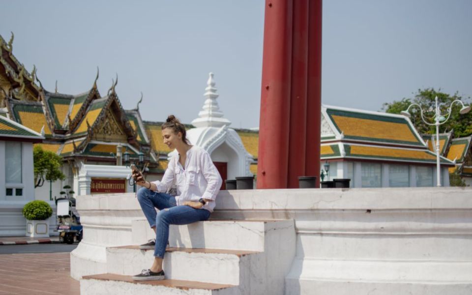 Bangkok: Chinatown Night Walking Tour and Hop On Hop Off Bus - Key highlights worth your attention