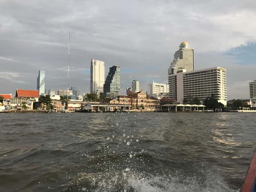 Bangkok: CHOB TUK TUK Ride + Canal Tour + Foods Tasting - Street Food Tasting for Two Hours: Markets, Offerings, and Help Ordering