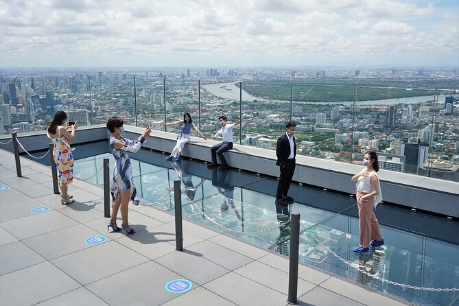 Bangkok City Day Pass Save up to 50% - Includes Skywalk - How the Bangkok City Day Pass Works With a TAGTHAi QR Code