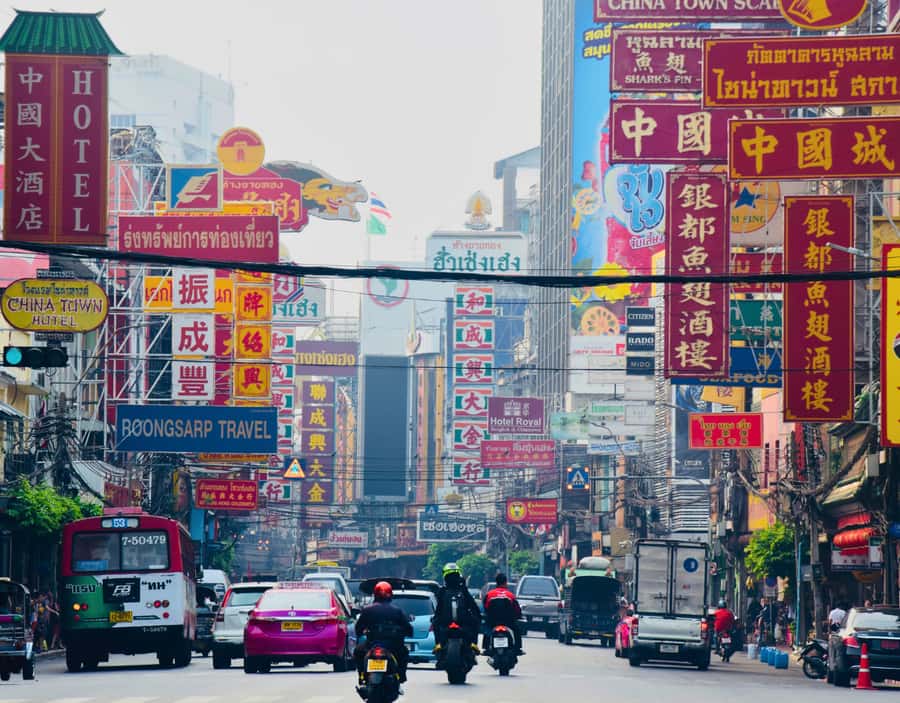 Bangkok: City Highlights & Floating Markets Private Tour - Price and value at around $275 per person