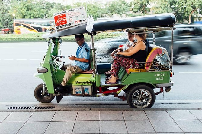 Bangkok Combo: Tuk Tuk App Pass, Chao Phraya Boat & E-sim - Stop 3: Siam Center for Shopping and Quick Wins