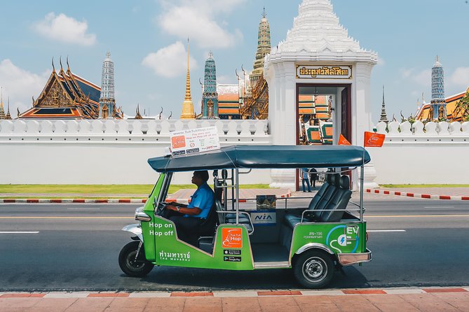 Bangkok Combo: Tuk Tuk App Pass, Chao Phraya Boat & E-sim - How the App-Based Tuk-Tuk Works (and Where It Can Trip You Up)