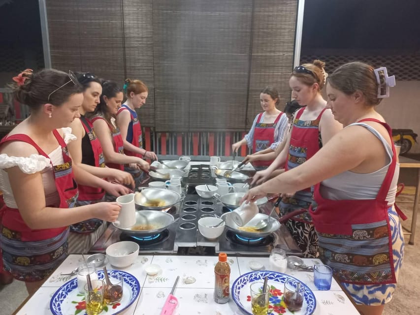 Bangkok: Cook authentic Thai food with Smart Cook - The herb and spice lesson: how Thai flavor gets built