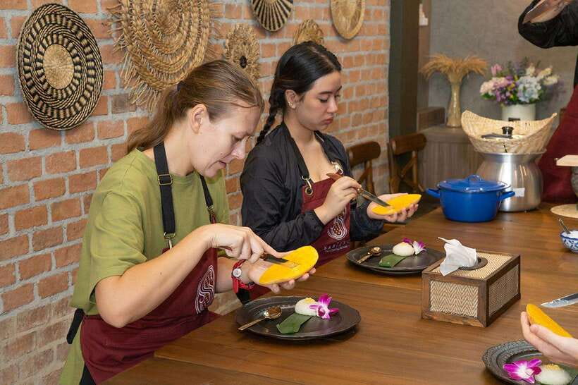 Bangkok: Cooking Class with Market Visit & Tuk Tuk Ride - Bangkok’s Biggest Fresh Market: Where Cooking Starts