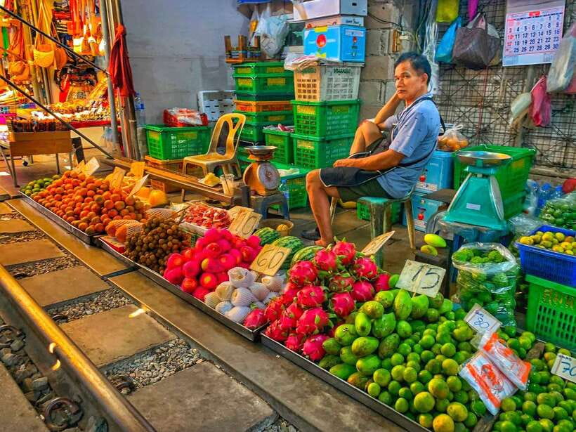 Bangkok: Damnoen Saduak and Mae Klong Train Markets - Price and value: $22 for a long day makes sense