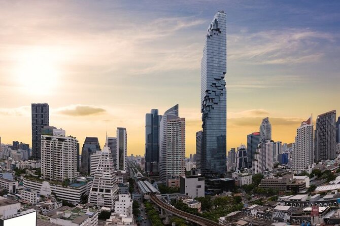 Bangkok Damnoen Saduak, Train Market, Mahanakhon Skywalk - The Pace, the People, and Why Organization Shows Up in Real Life