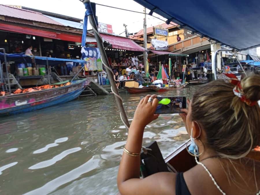 Bangkok: Dragon Temple, Roots Temple and Amphawa in spanish - Should you book this Bangkok Sunday tour?
