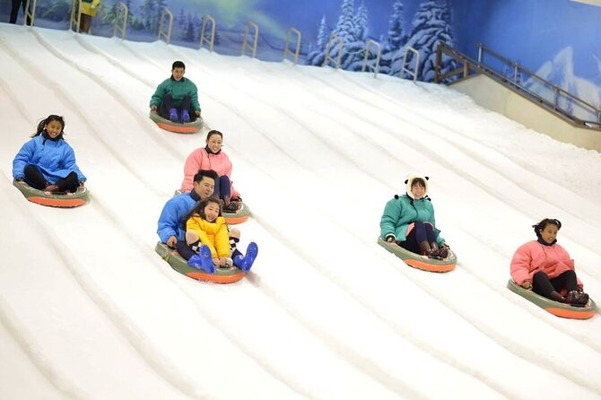 Bangkok Dream World & Snow Town Theme Park Admission Ticket (SHA Plus) - Entering Dream World With a Mobile Ticket