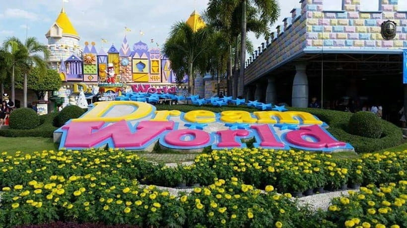 Bangkok: Dream World Unlimited Ride Ticket with Lunch - Food and lunch options: simple, flexible, and worth checking