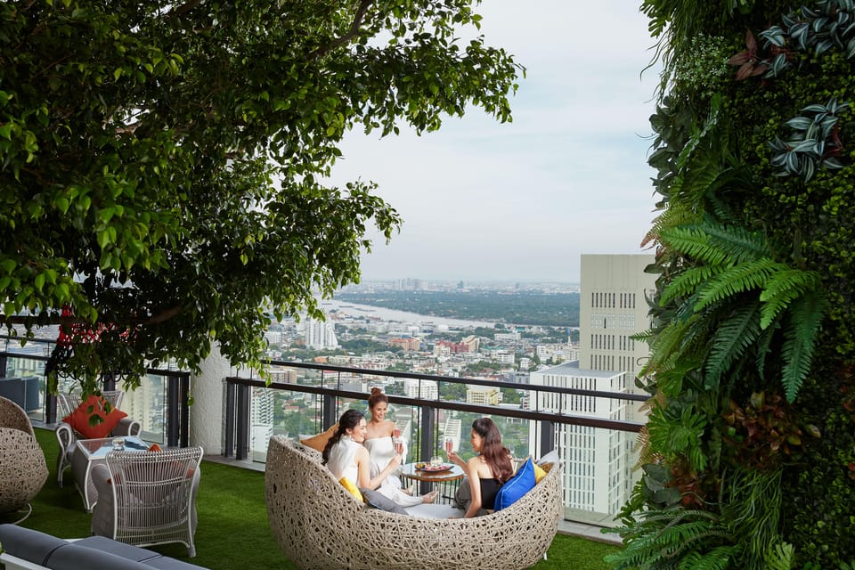 Bangkok: Enjoy Fine Thai Food with Panoramic Rooftop Views - Outdoor rooftop rules: what to wear and what not to bring