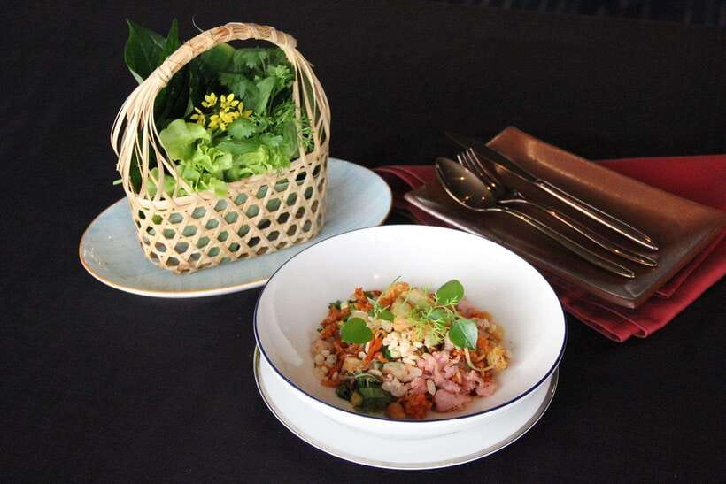 Bangkok: Enjoy Fine Thai Food with Panoramic Rooftop Views - Getting there: why the entrance can feel like a small quest