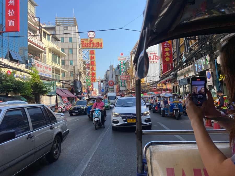 Bangkok: explore Wat Pho + tuk tuk sightseeing - Price and what you really get for about $41