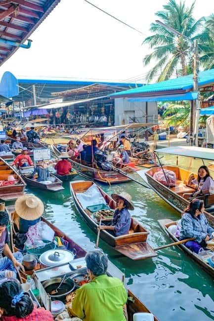 Bangkok: Famous Markets and Dragon Temple Guided Day Tour - Damnoen Saduak floating market: life on boats and a canal boat ride