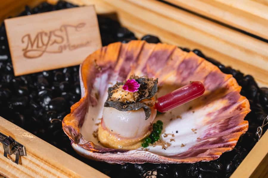 Bangkok: Fine Dining in Stunning Waterfall Cave at Myste - What the Menu Promise Really Means (Innovative Meets Traditional)