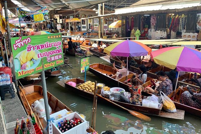 Bangkok: Floating Market and Train Tour with Guide in Spanish and English - Price and logistics: what your money is buying