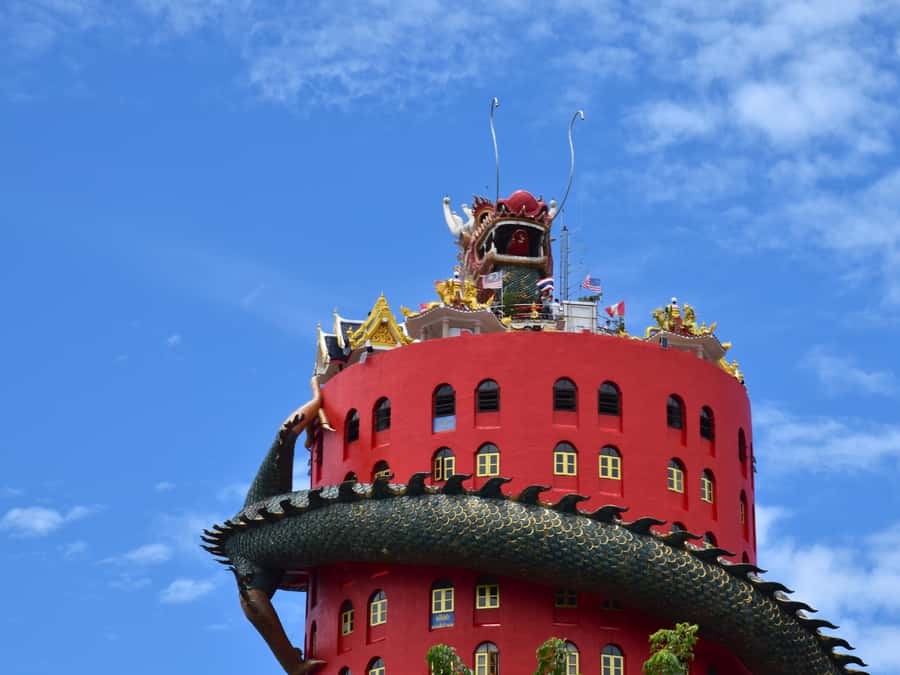 Bangkok: Floating Market, Dragon Temple, Na Satta Museum - Your Day Trip Loop: Markets, Temples, and a Cultural Museum