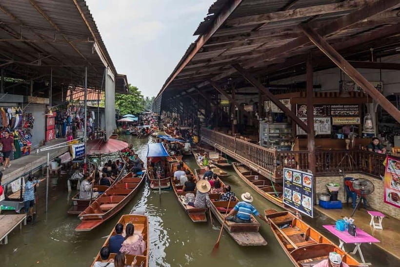 Bangkok: Floating Market & Maeklong Markets Private Transfer - Damnoen Saduak Floating Market: Longtail Boat Browsing From the Water