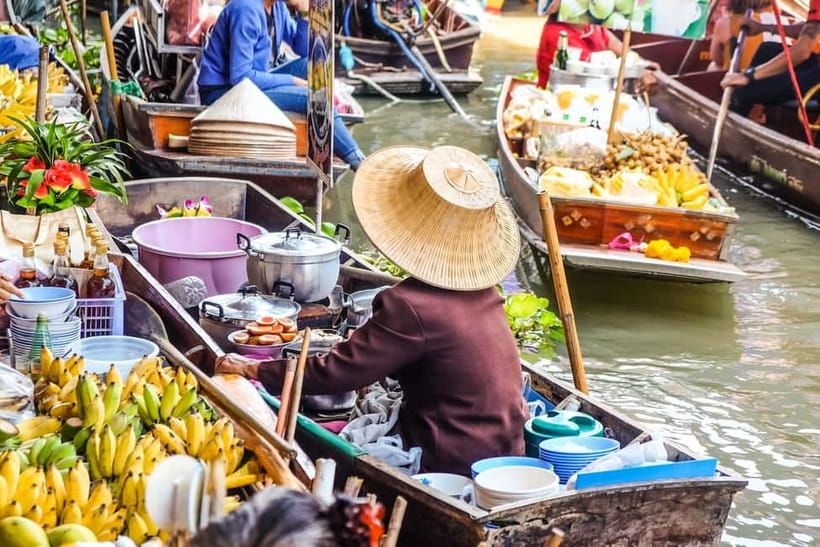 Bangkok: Floating Market, Phra Pathom Pagoda & Cafes Tour - Key points worth knowing before you go