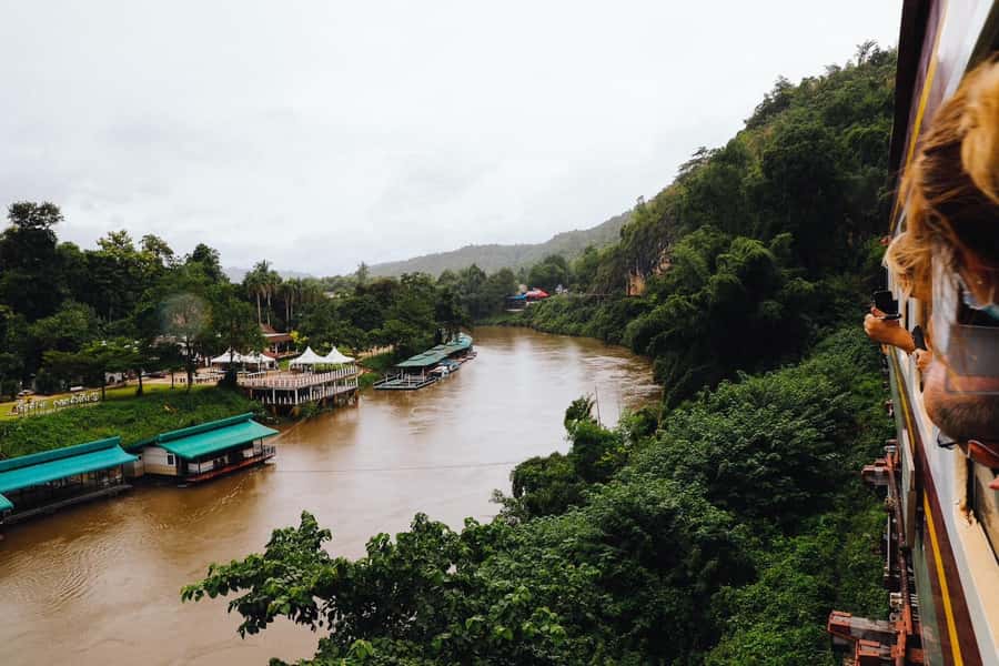 Bangkok: Floating Market, River Kwai, Railway Tour w/ Lunch - Thai Lunch on a Schedule: Good Food, Fixed Timing