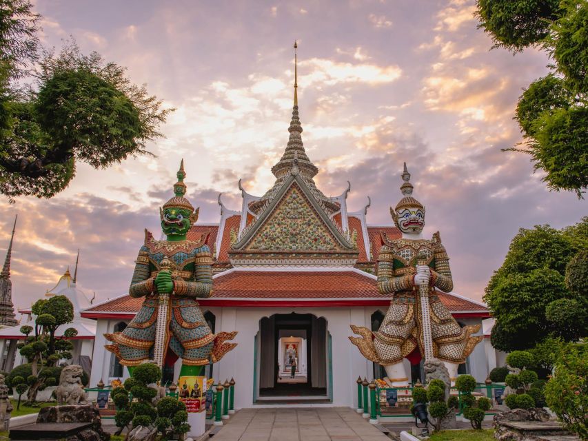 Bangkok: Grand Palace and Wat Arun Guided Walking Tour - Key highlights you’ll feel right away