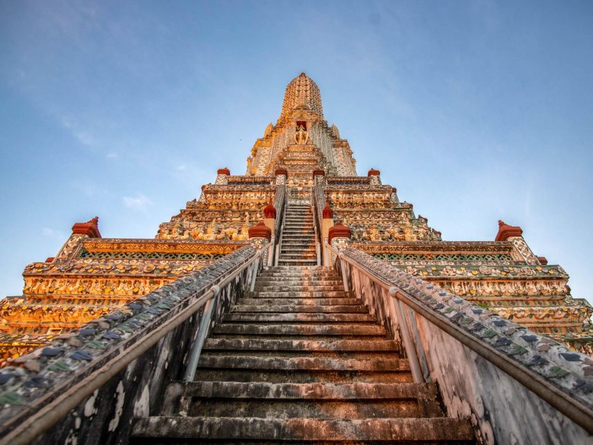 Bangkok: Grand Palace and Wat Arun Guided Walking Tour - Guide quality: what to look for when the heat and crowds hit