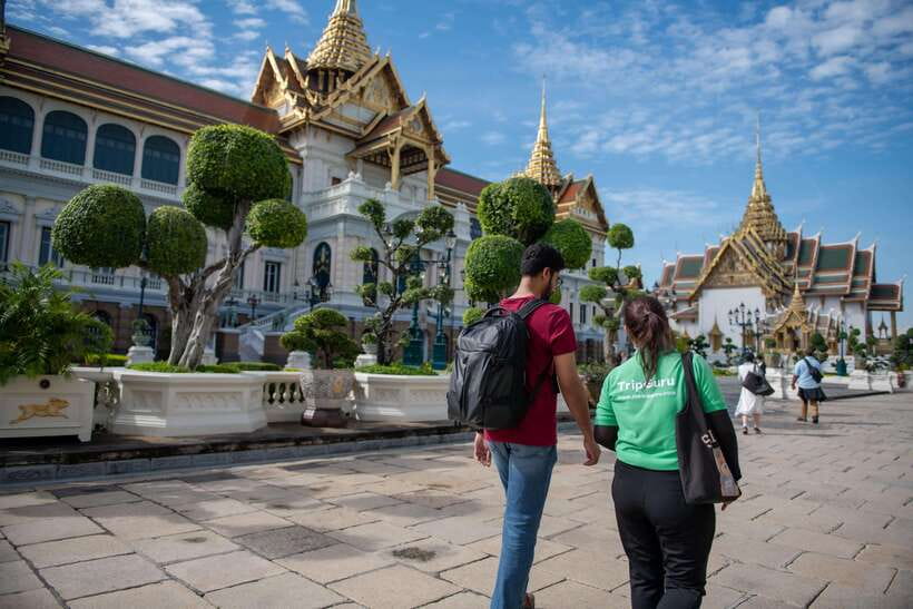 Bangkok: Grand Palace and Wat Phra Kaew Guided Walking Tour - Price and value: what $17 covers and what might be extra