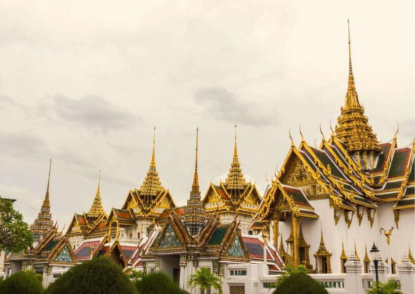 Bangkok: Grand Palace & Emerald Buddha Entry with Audioguide - Museum Breaks: Queen Sirikit Museum of Textile and Arts of the Kingdom