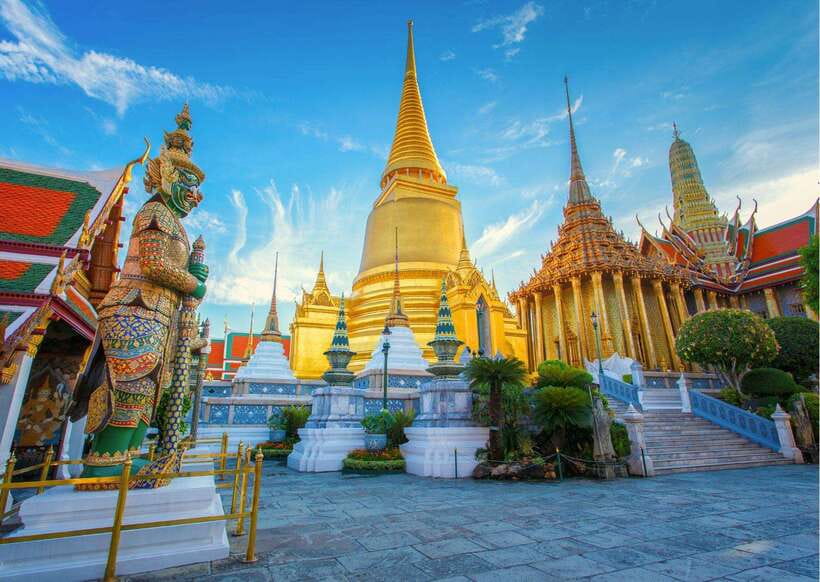 Bangkok: Grand Palace & Emerald Buddha Entry with Audioguide - Price and Time Value: Is $28 Fair for What You Get?